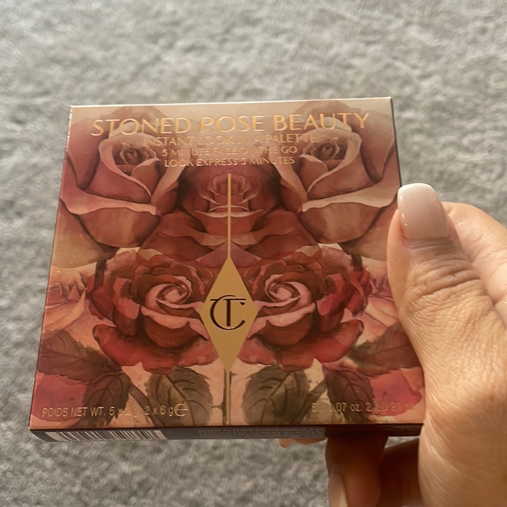 🌹CHARLOTTE TILBURY INSTANT LOOK IN A PALETTE STONED ROSE BEAUTY NWT